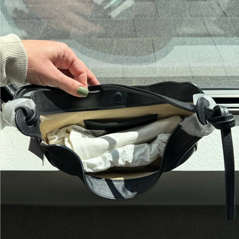 Reformation Black Medium Rosetta Shoulder Bag - Picture 3 of 6